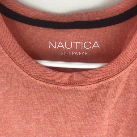 Nautica Solid Short Sleeve Crewneck T-shirt - Picture 3 of 8